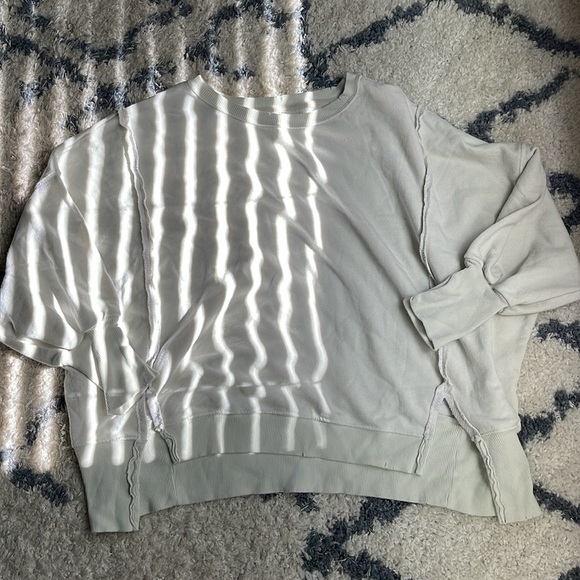 NWOT Free People Camden Sweatshirt✨☁️ - Picture 5 of 6